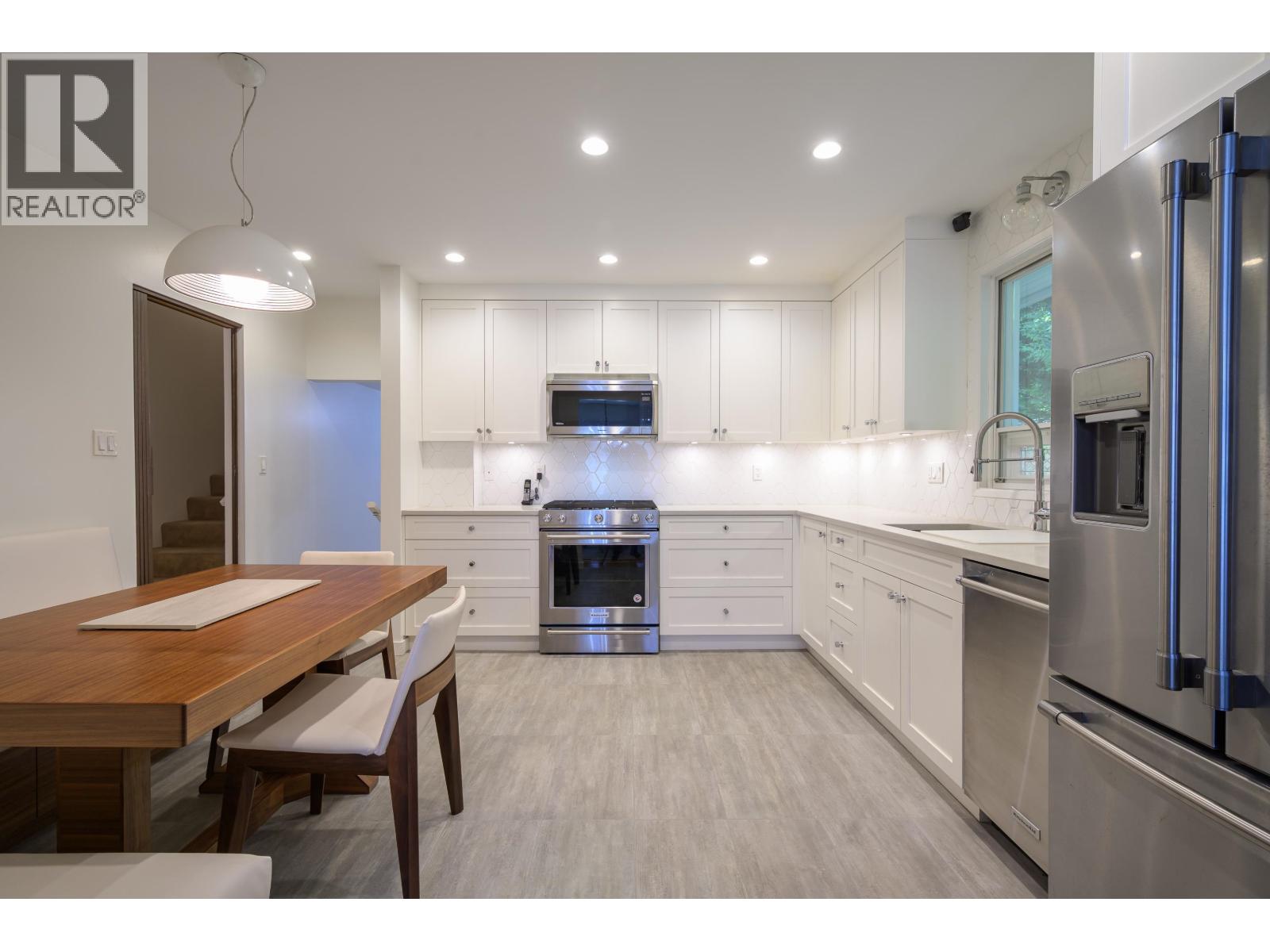 5938 Holland Street, Vancouver, British Columbia  V6N 2B3 - Photo 16 - R3027033