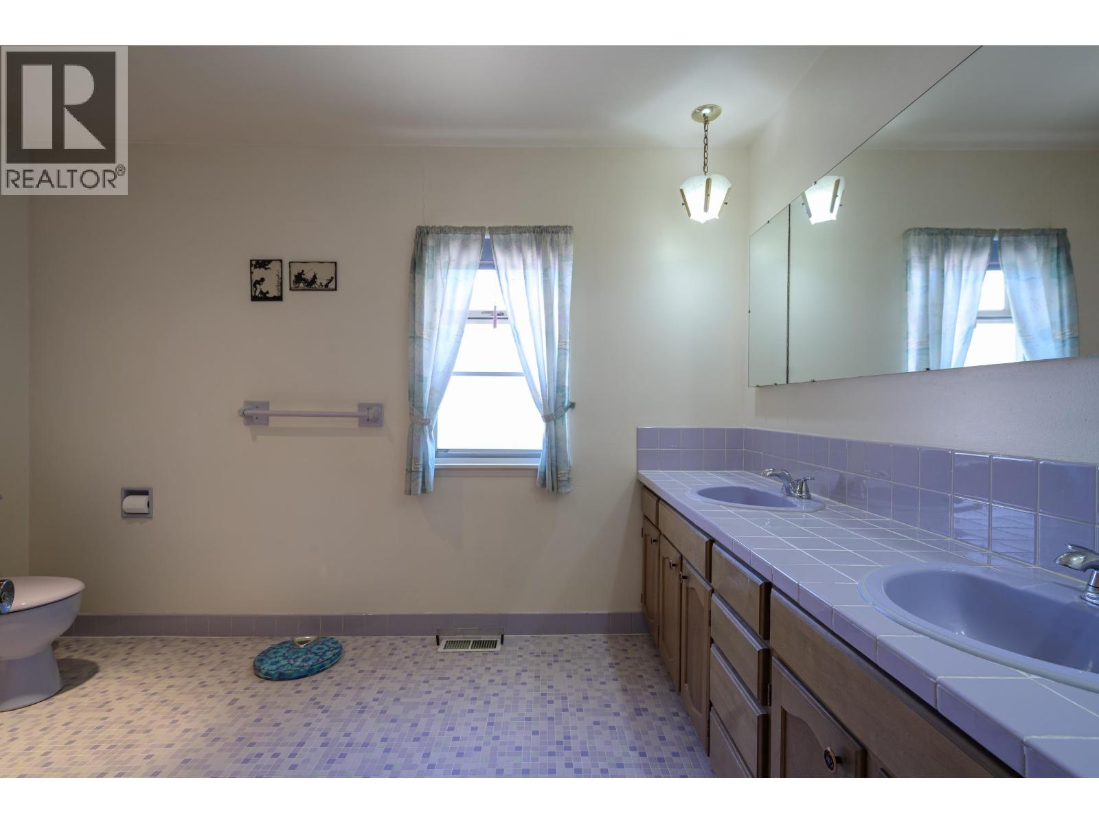 5938 Holland Street, Vancouver, British Columbia  V6N 2B3 - Photo 25 - R3027033