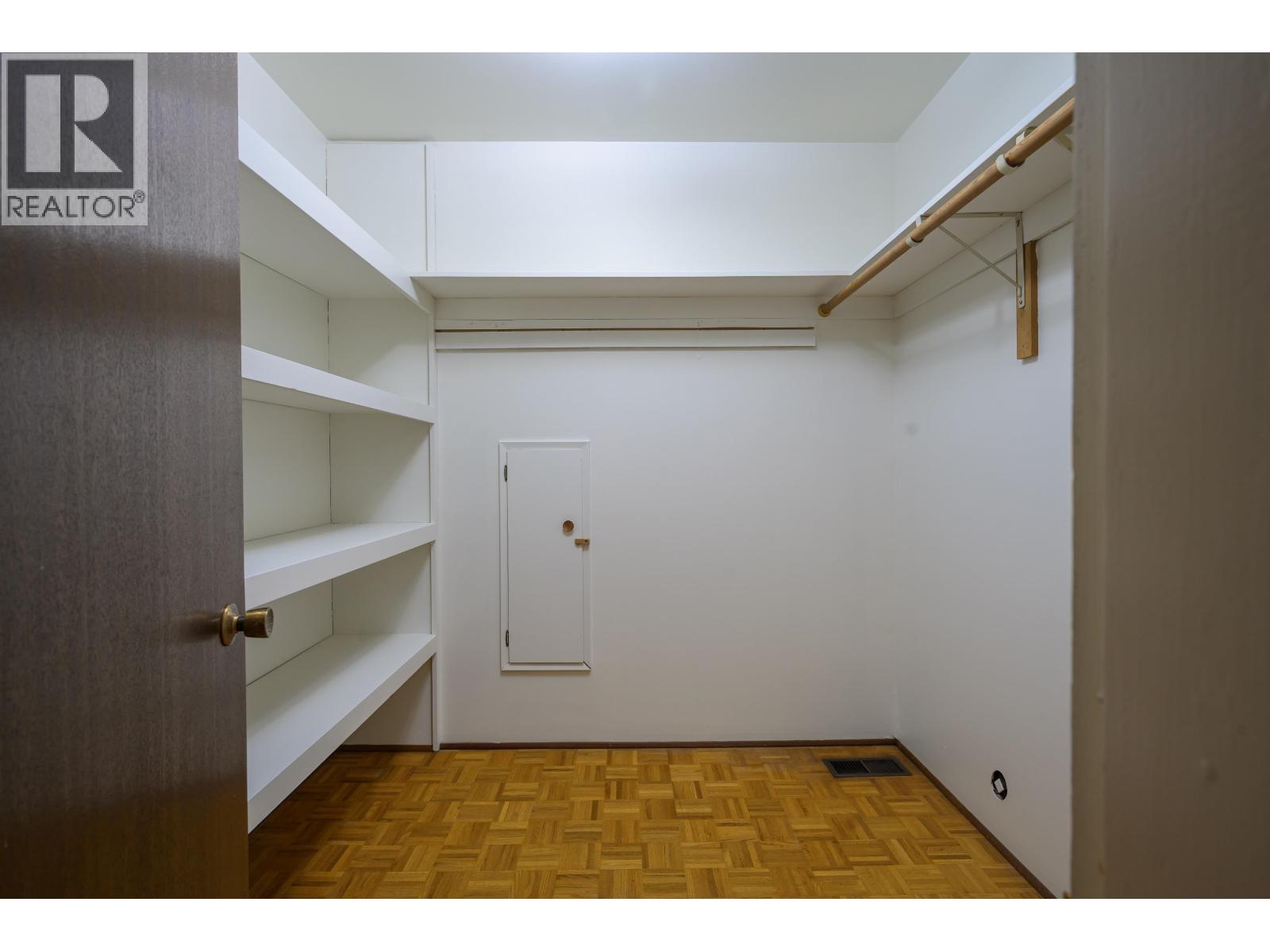 5938 Holland Street, Vancouver, British Columbia  V6N 2B3 - Photo 29 - R3027033