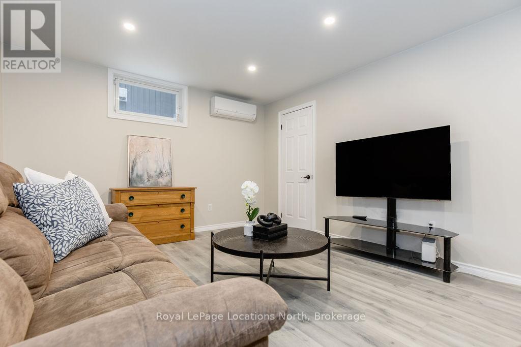 44 Stroud Crescent, Wasaga Beach, Ontario  L9Z 2T5 - Photo 25 - S12391690