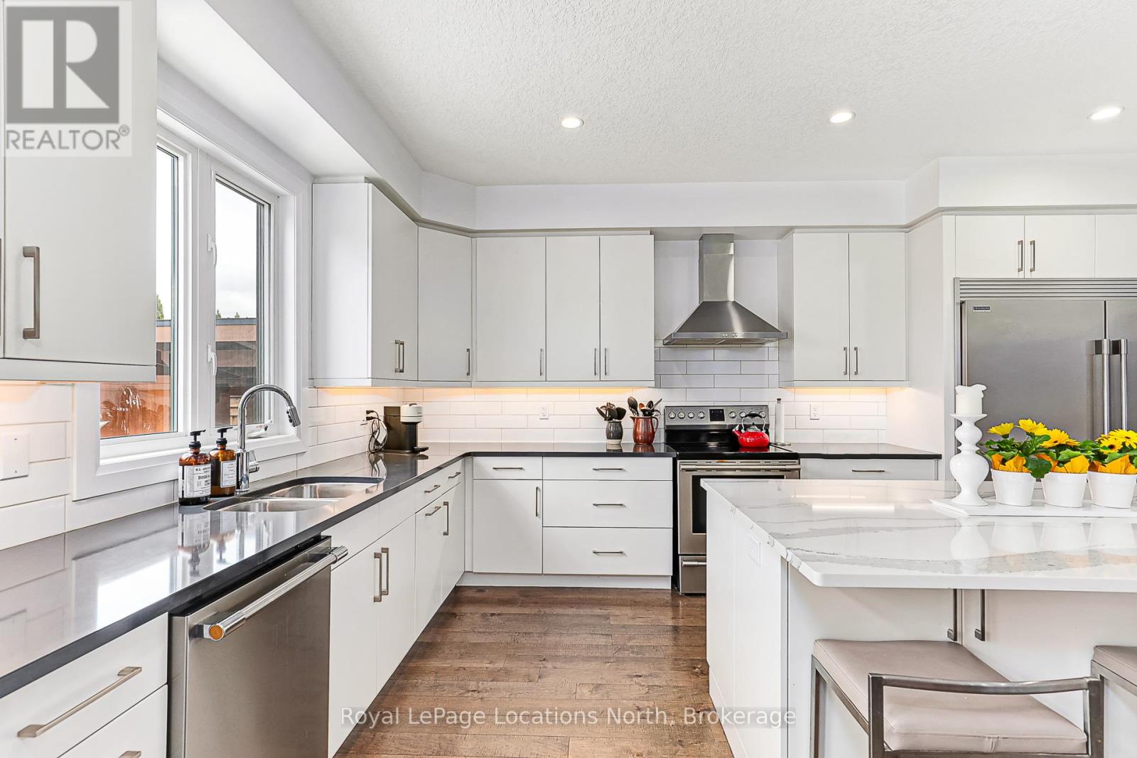 43 Garbutt Crescent, Collingwood, Ontario  L9Y 0H6 - Photo 9 - S12391743