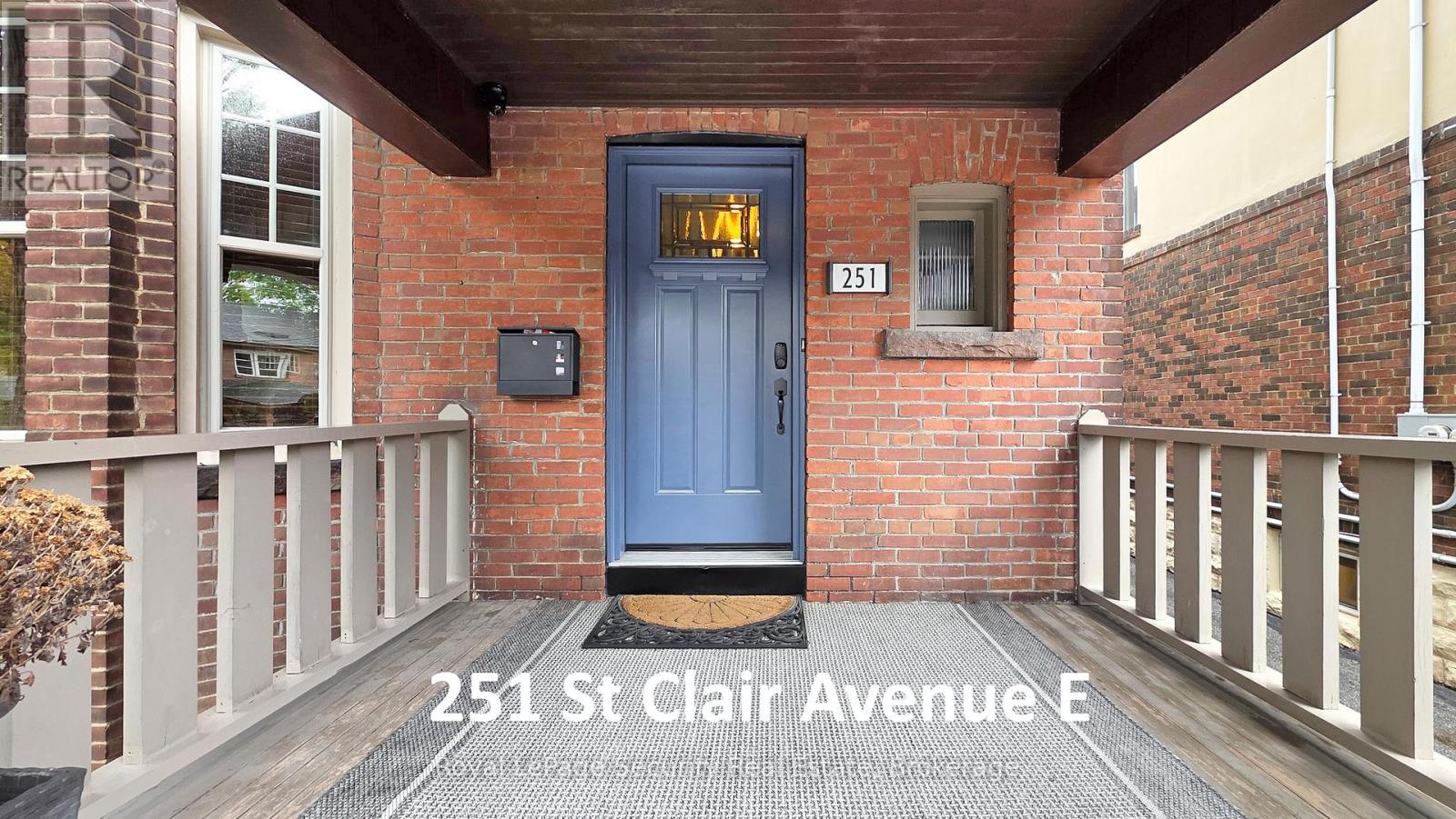 Property at 251 ST CLAIR AVENUE E image 4