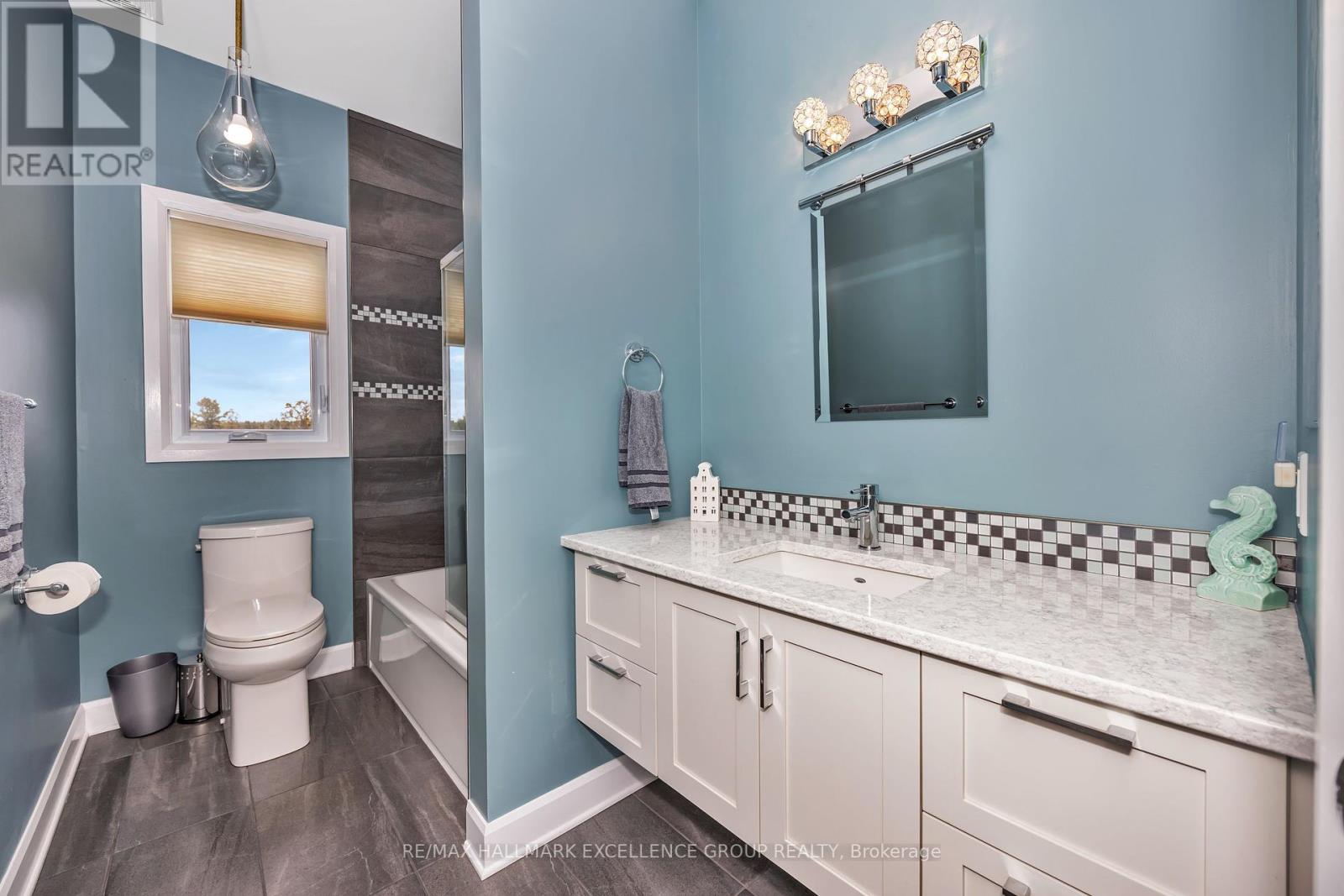 2309 Principale Street, Alfred And Plantagenet, Ontario  K0A 3K0 - Photo 15 - X12391619