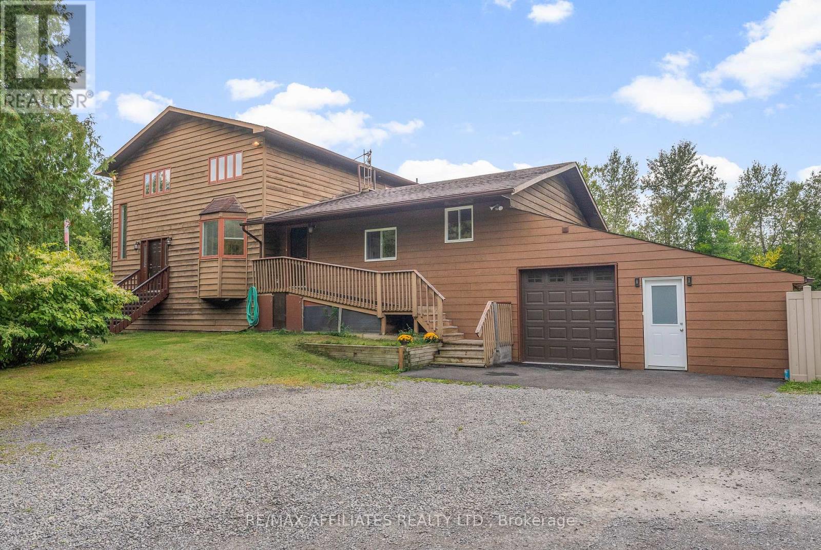 425 CUCKOOS NEST ROAD, Beckwith, Ontario