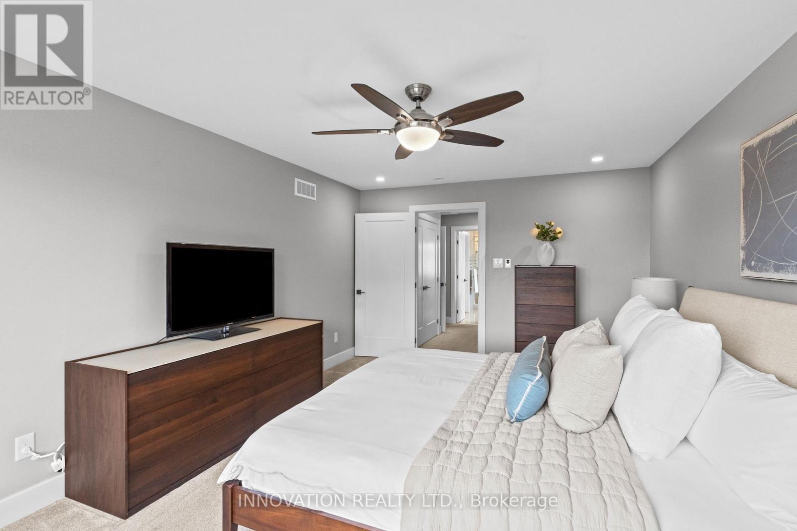 65 Bald Eagle Crescent, Ottawa, Ontario  K0A 2Z0 - Photo 18 - X12391627