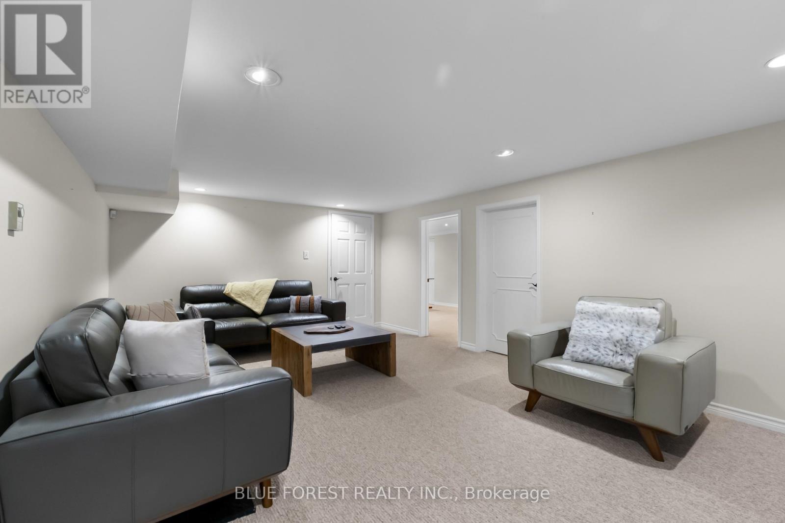 6977 Lambeth Walk, London South (South V), Ontario  N6P 1A5 - Photo 30 - X12391806