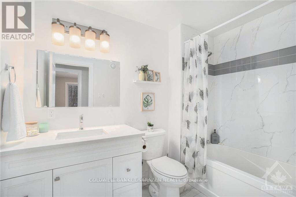 902 Munro Drive, Mcnab/braeside, Ontario  K7S 3G8 - Photo 13 - X12391696