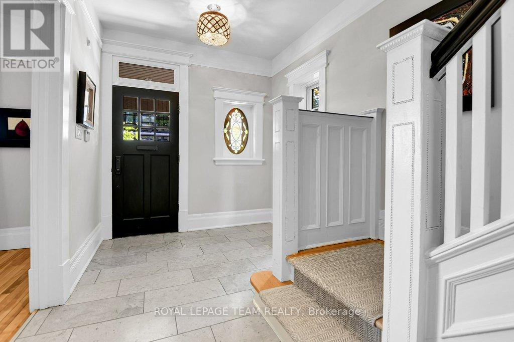 Property at 7 SECOND AVENUE image 5