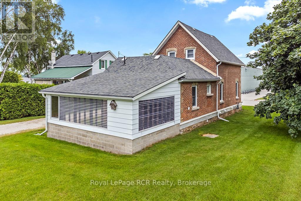 524 Scott Street, South Bruce Peninsula, Ontario  N0H 2T0 - Photo 5 - X12391790