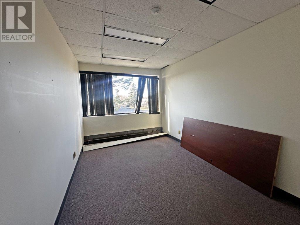 1805 Arthur Street, Second Floor, Thunder Bay, Ontario  P7E 2R6 - Photo 44 - TB252802