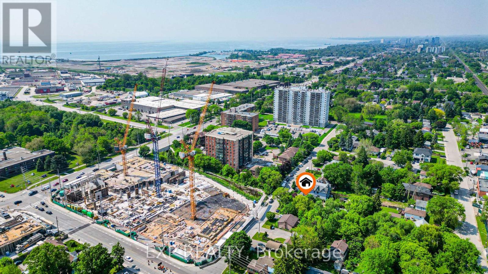 1331 St. James Avenue, Mississauga, Ontario  L5E 1J3 - Photo 12 - W12308565