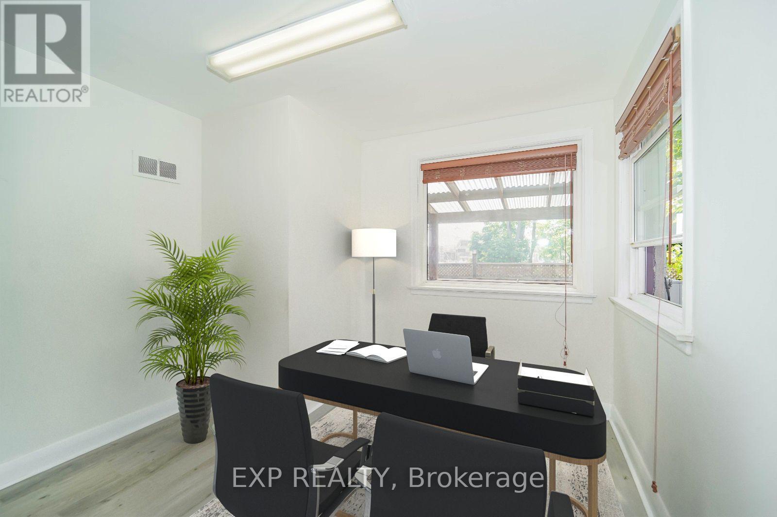 1331 St. James Avenue, Mississauga, Ontario  L5E 1J3 - Photo 27 - W12308565