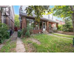33 AVONLEA BOULEVARD, Toronto, Ontario