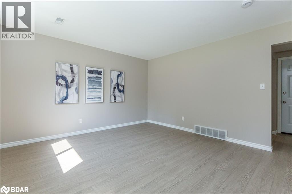 55 Fittons Road E, Orillia, Ontario  L3V 2J2 - Photo 33 - 40741635