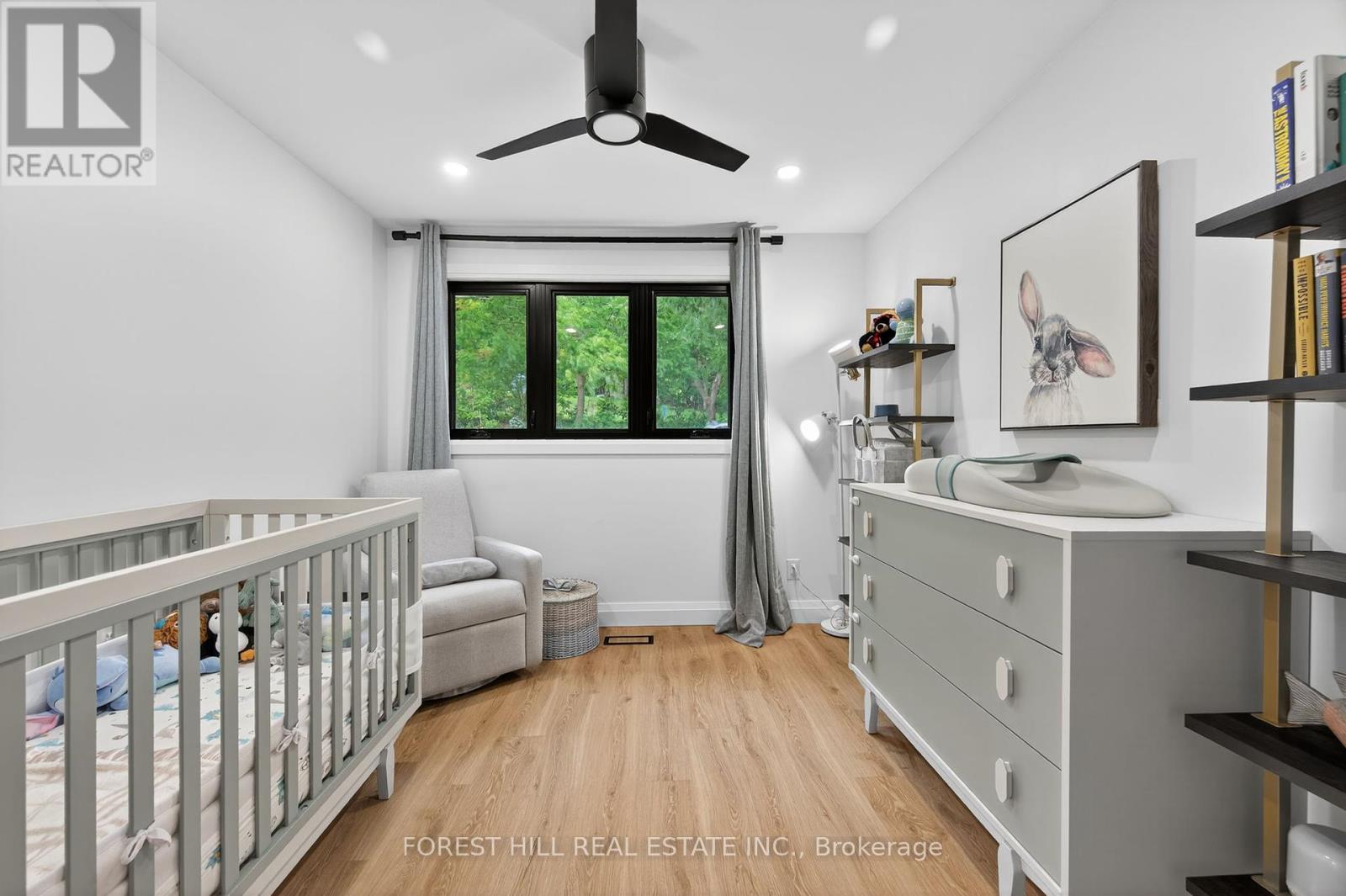 215 Main Street N, Newmarket (Bristol-London), Ontario  L3Y 9B1 - Photo 17 - N12391569