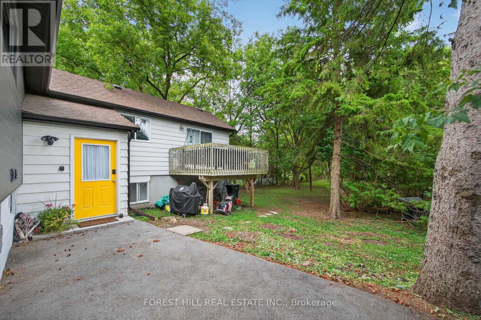 215 Main Street N, Newmarket (Bristol-London), Ontario  L3Y 9B1 - Photo 30 - N12391569