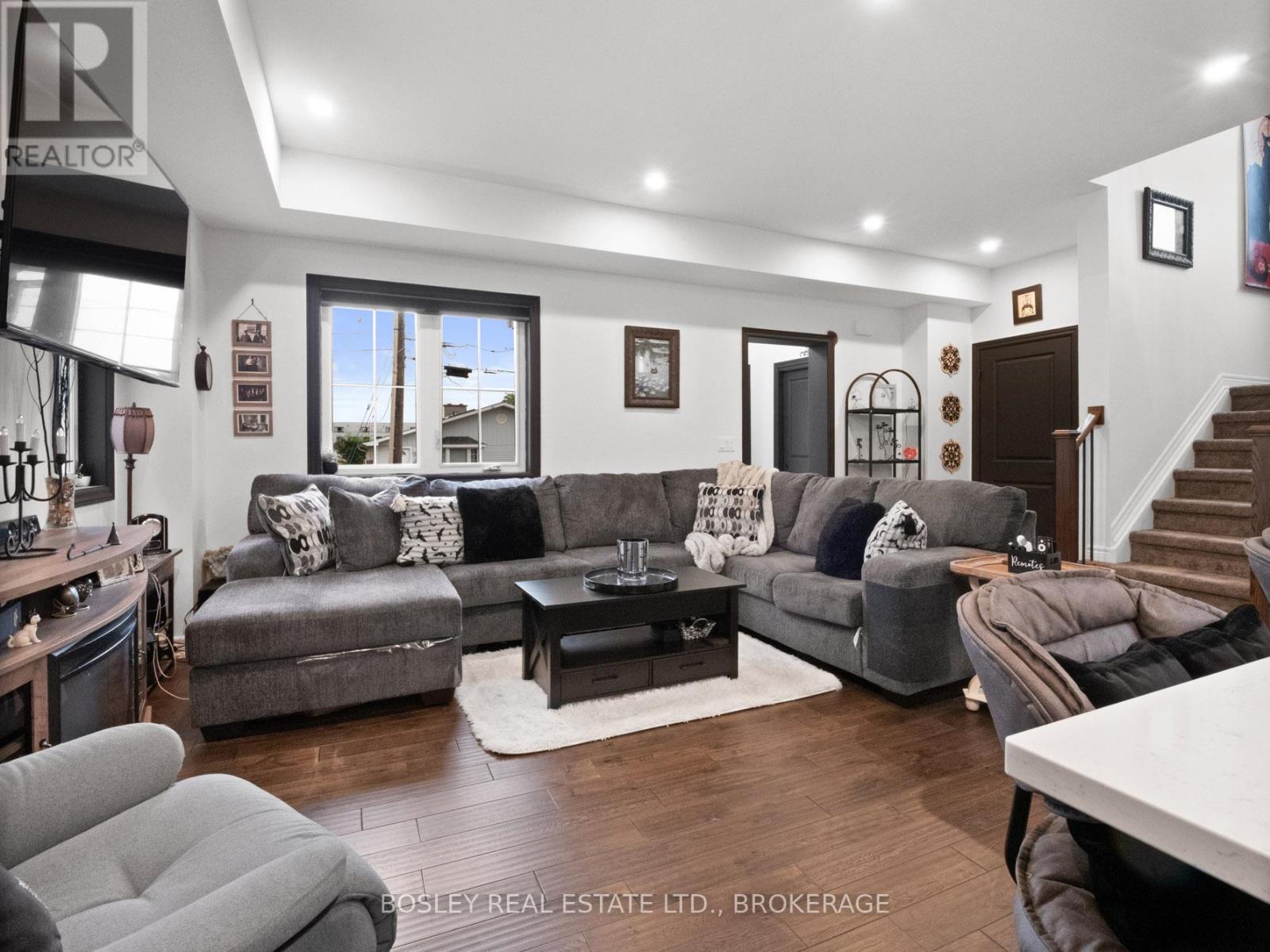 25 Haight Street, St. Catharines, Ontario  L2P 2M2 - Photo 12 - X12391708