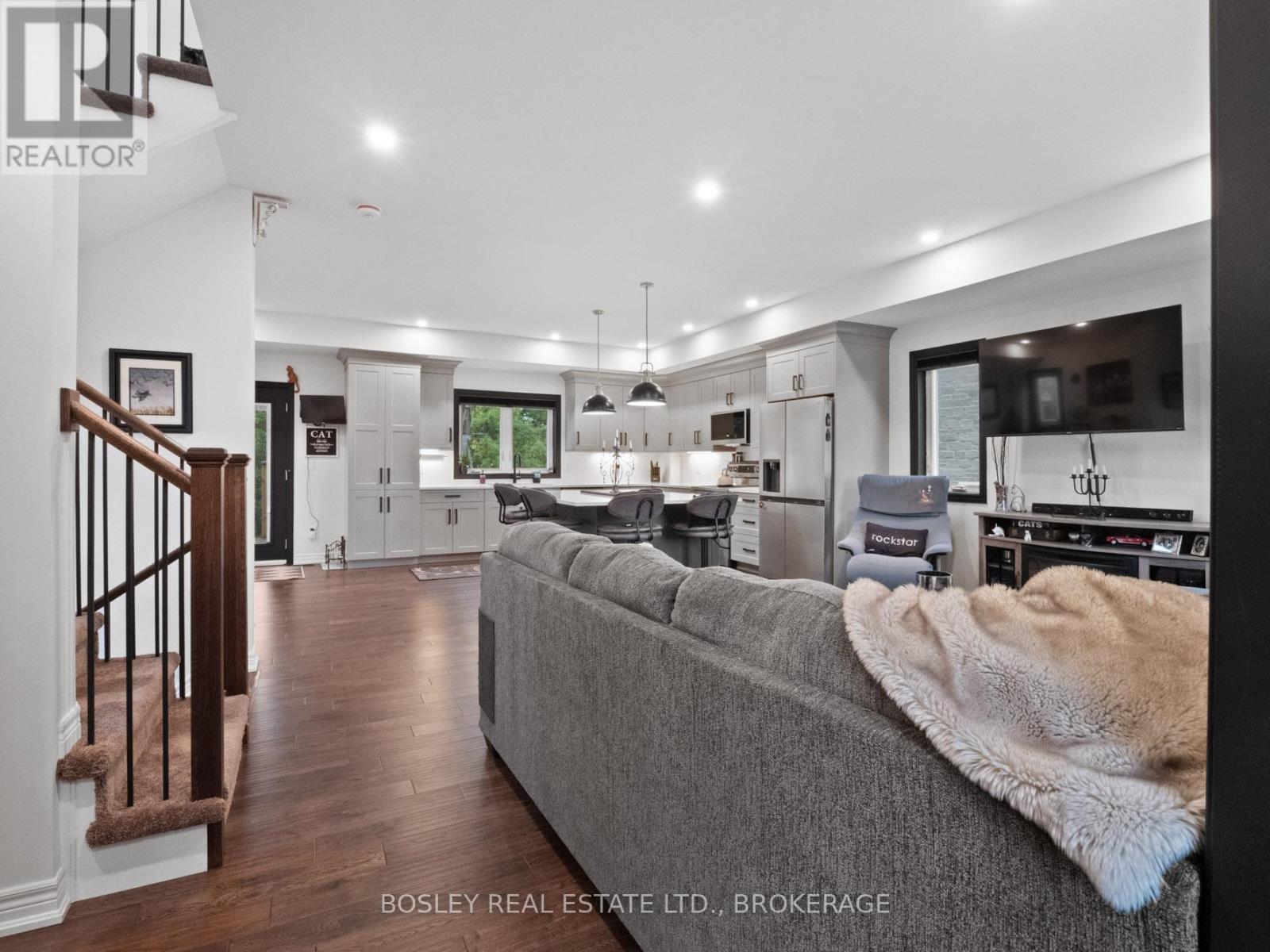 25 Haight Street, St. Catharines, Ontario  L2P 2M2 - Photo 18 - X12391708