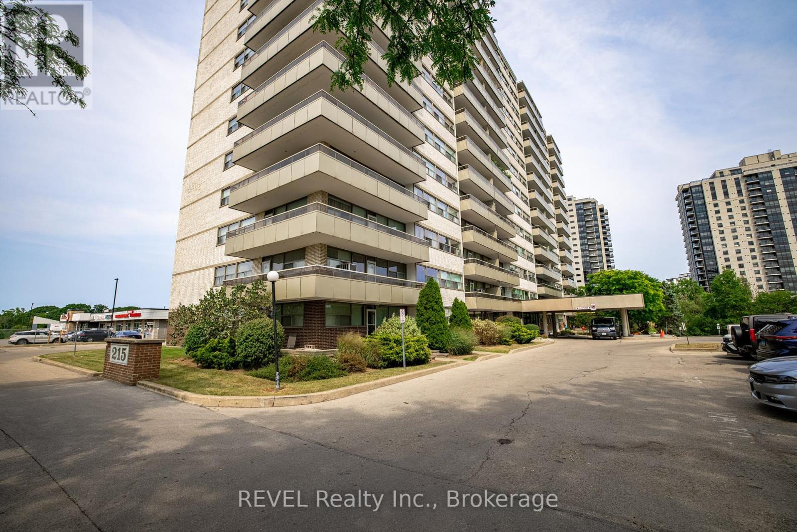1104 - 215 Glenridge Avenue, St. Catharines, Ontario  L2T 3J7 - Photo 33 - X12391796