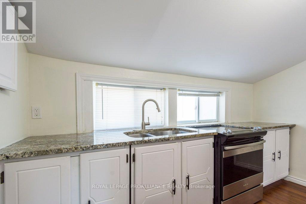 95 Grier Street, Belleville, Ontario  K8P 3A2 - Photo 10 - X12391671