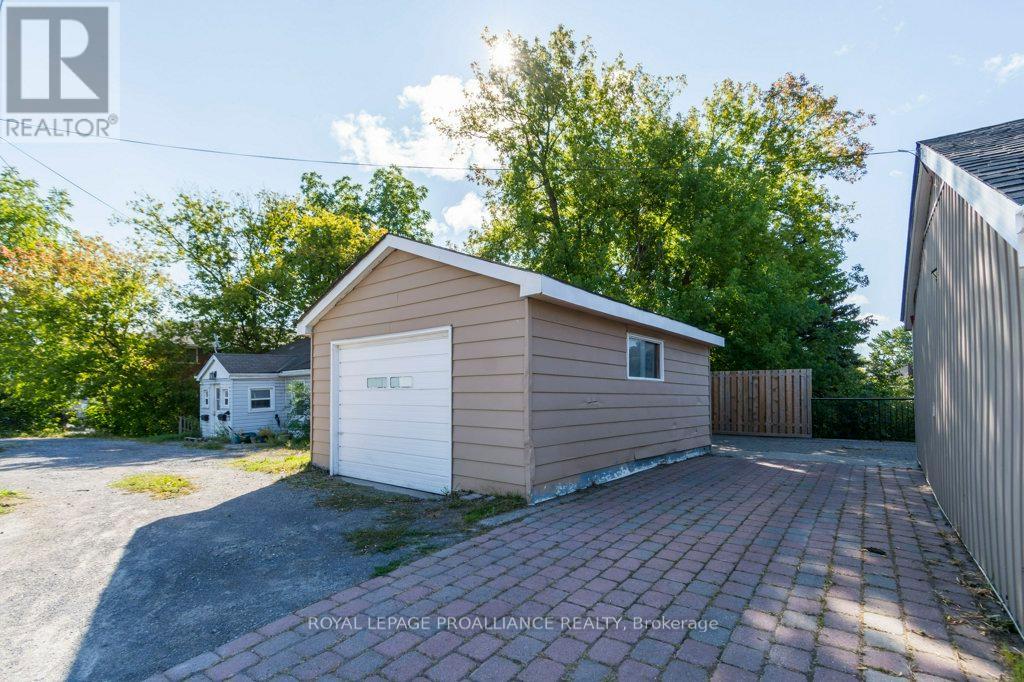 95 Grier Street, Belleville, Ontario  K8P 3A2 - Photo 23 - X12391671