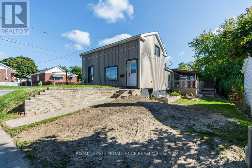 95 Grier Street, Belleville, Ontario  K8P 3A2 - Photo 4 - X12391671