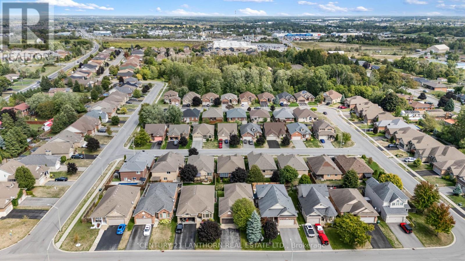 18 Mcdougall Drive, Belleville, Ontario K8N 4Z5 - Photo 4 - X12391811