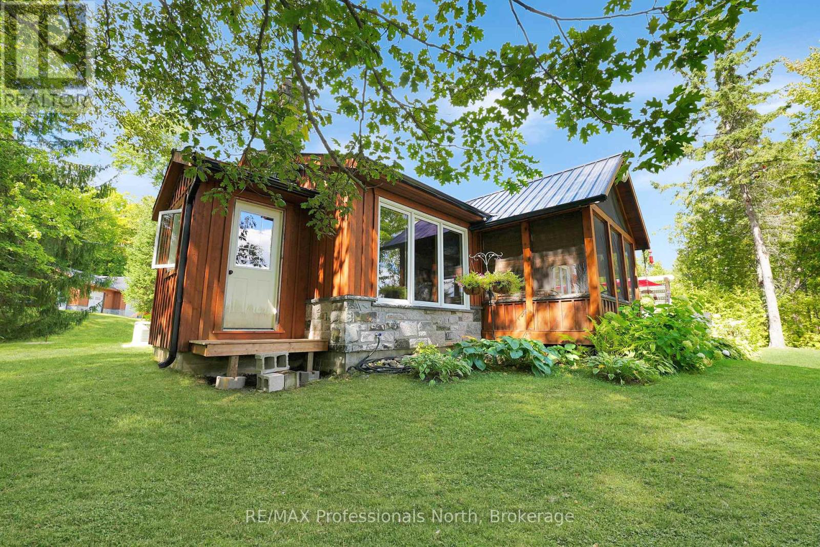 1342 Twelve Mile Lake Road, Minden Hills, Ontario  K0M 2K0 - Photo 42 - X12391757