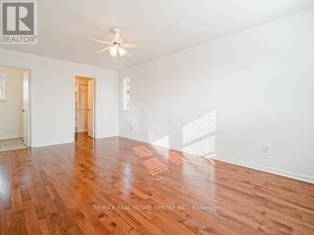 1723 Chalkdene Grove, Mississauga, Ontario  L4W 2C2 - Photo 25 - W12391536