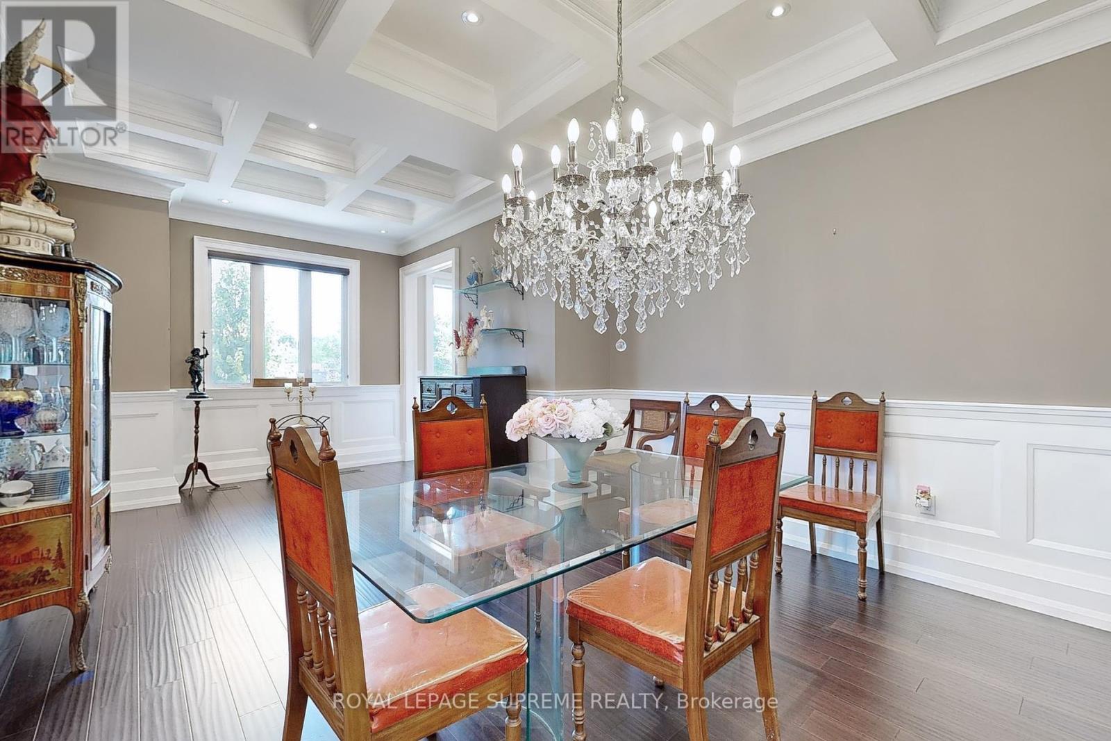 52b Cork Avenue, Toronto (Yorkdale-Glen Park), Ontario  M6B 2X8 - Photo 14 - W12391584