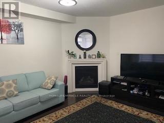14 George Gray Dr (Upper Portion) Drive, Brampton, Ontario  L6R 4A3 - Photo 4 - W12391598