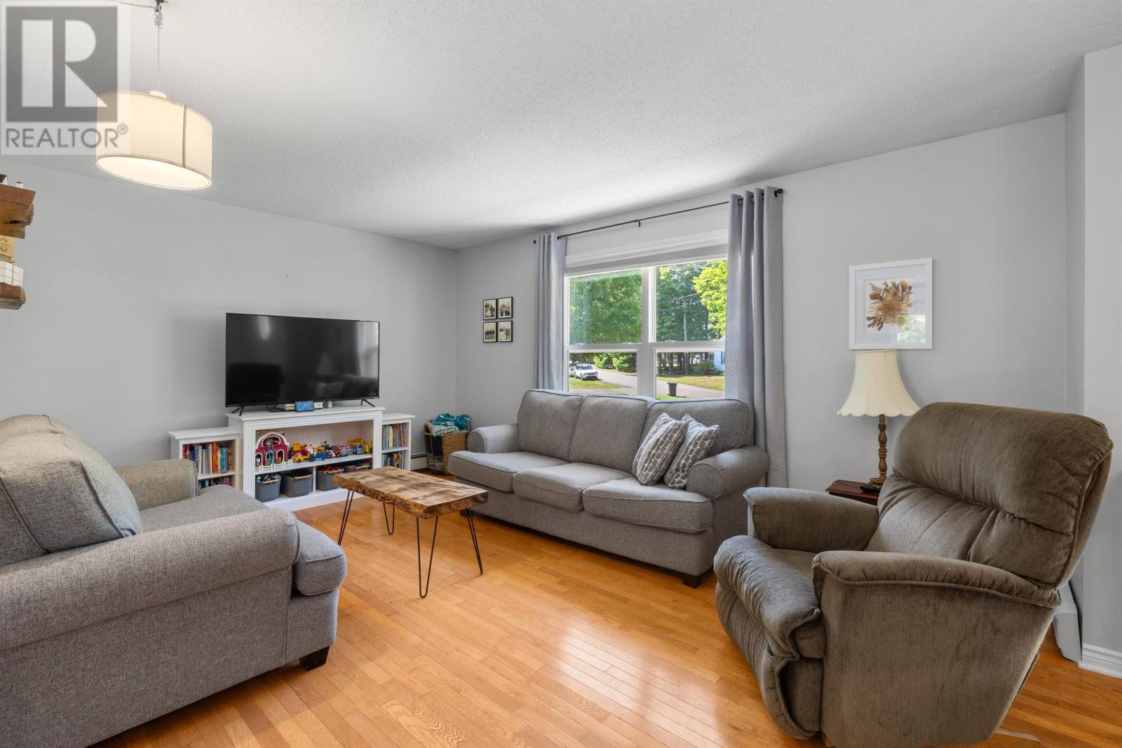 53 Pine Drive, Summerside, Prince Edward Island  C1N 3Y3 - Photo 13 - 202522810