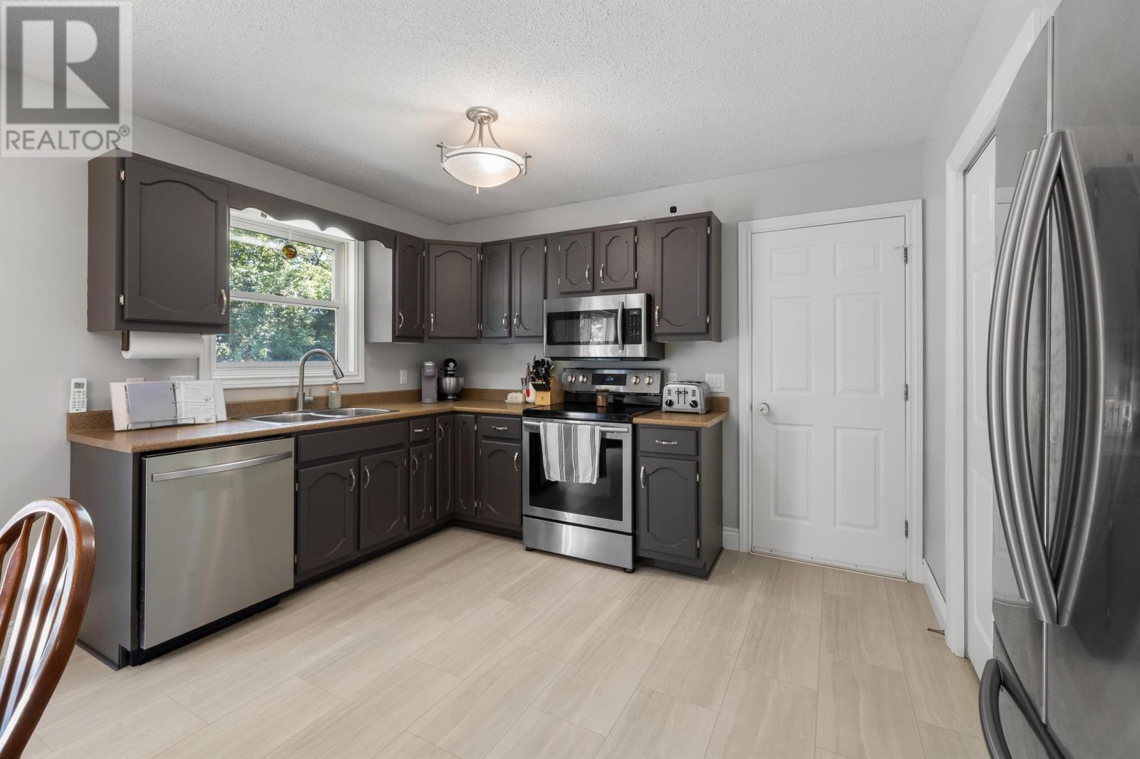 53 Pine Drive, Summerside, Prince Edward Island  C1N 3Y3 - Photo 6 - 202522810