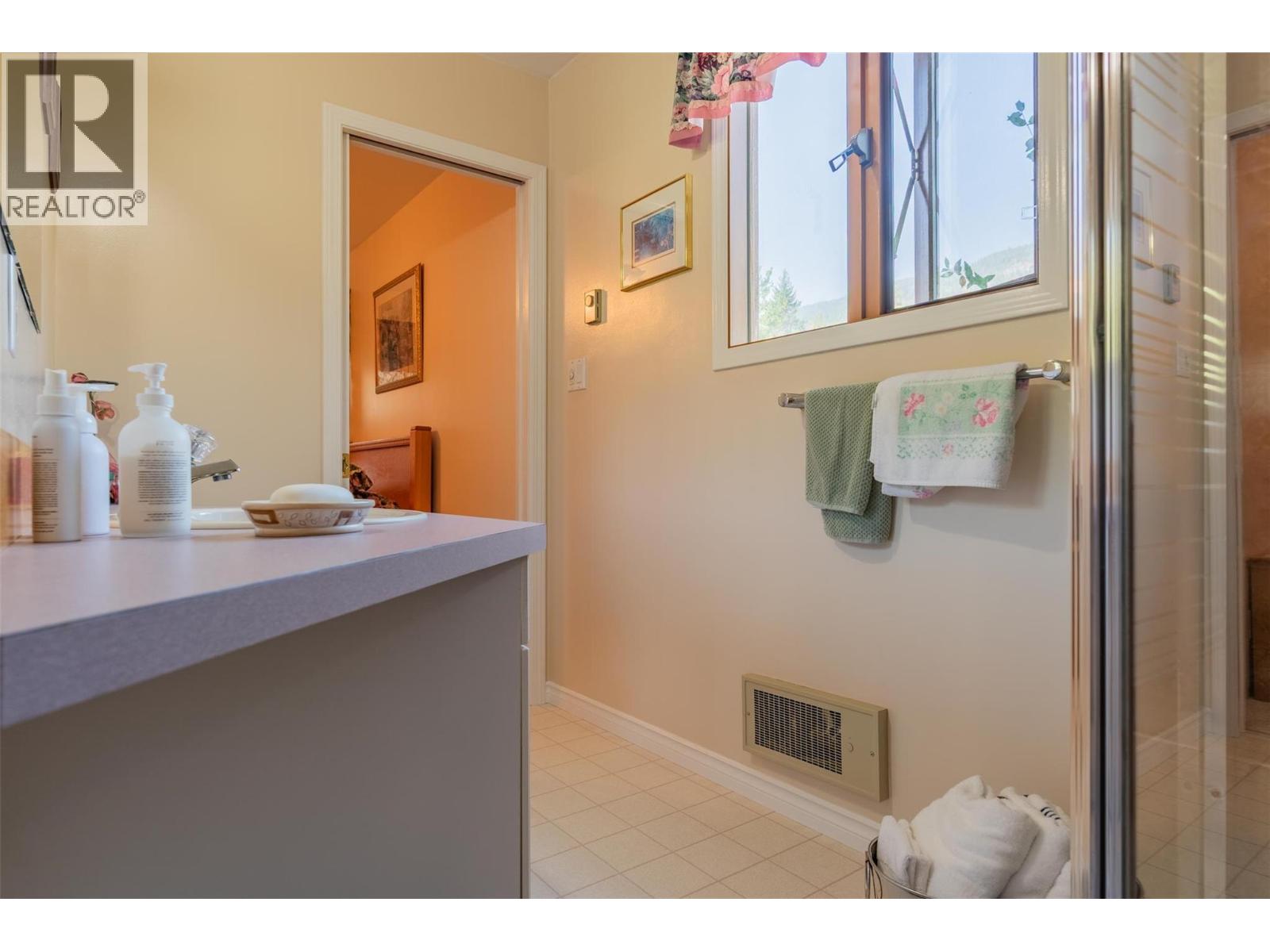 3712 Thorpe Road, Krestova, British Columbia  V0G 1H2 - Photo 41 - 10362066