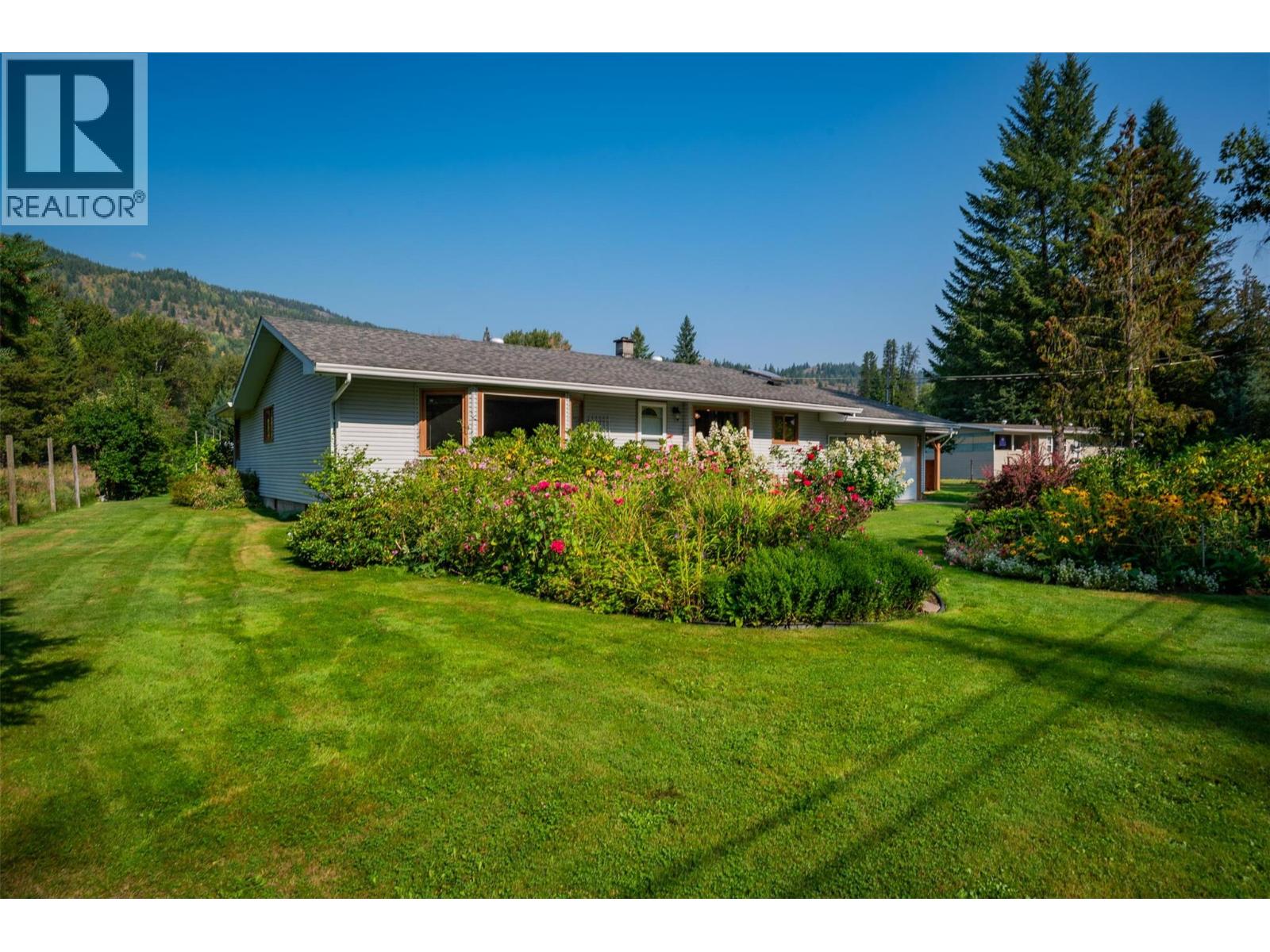 3712 Thorpe Road, Krestova, British Columbia  V0G 1H2 - Photo 60 - 10362066