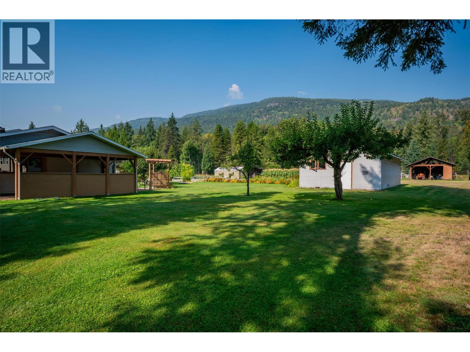 3712 Thorpe Road, Krestova, British Columbia  V0G 1H2 - Photo 63 - 10362066