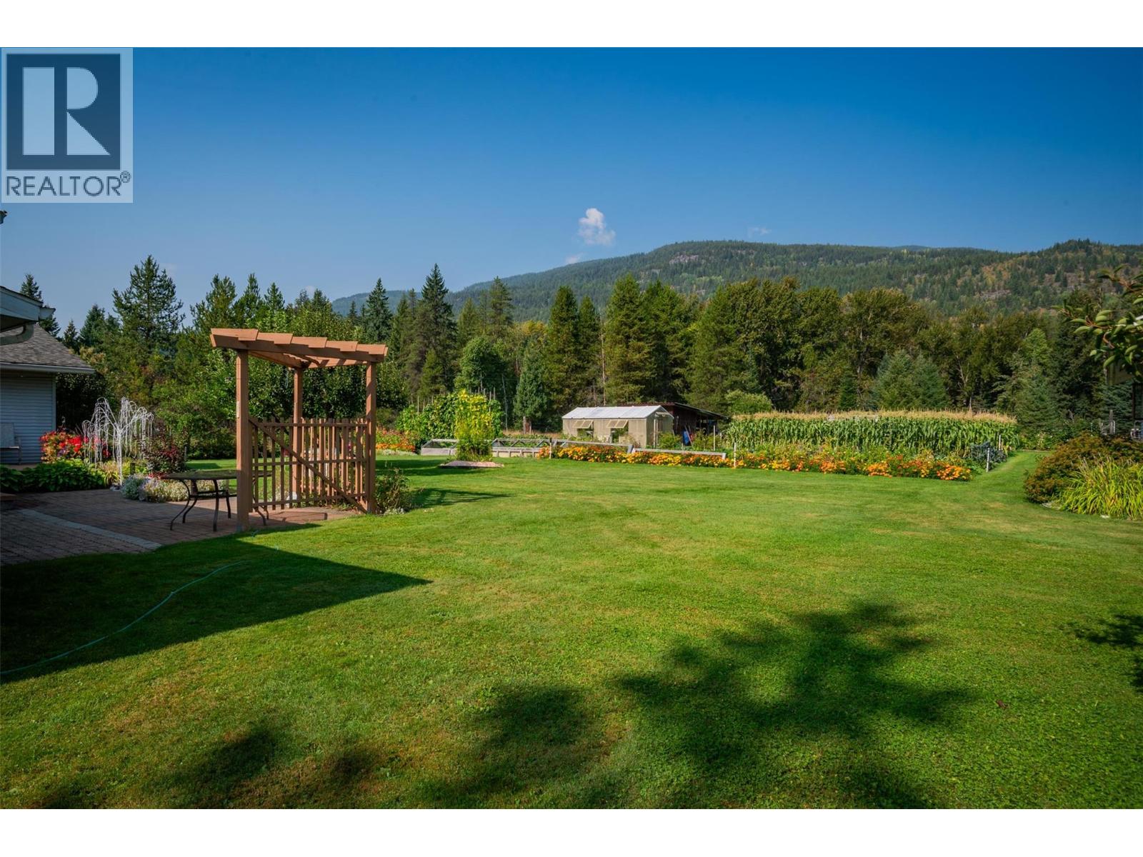 3712 Thorpe Road, Krestova, British Columbia  V0G 1H2 - Photo 66 - 10362066