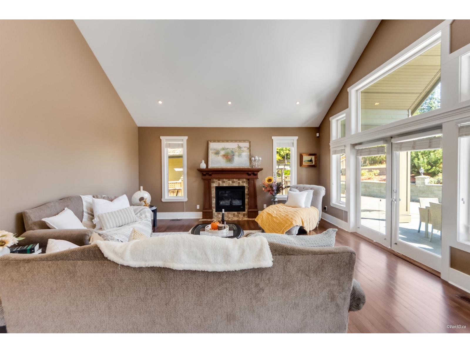 3082 161 Street, Surrey, British Columbia  V3Z 7E1 - Photo 5 - R3040206