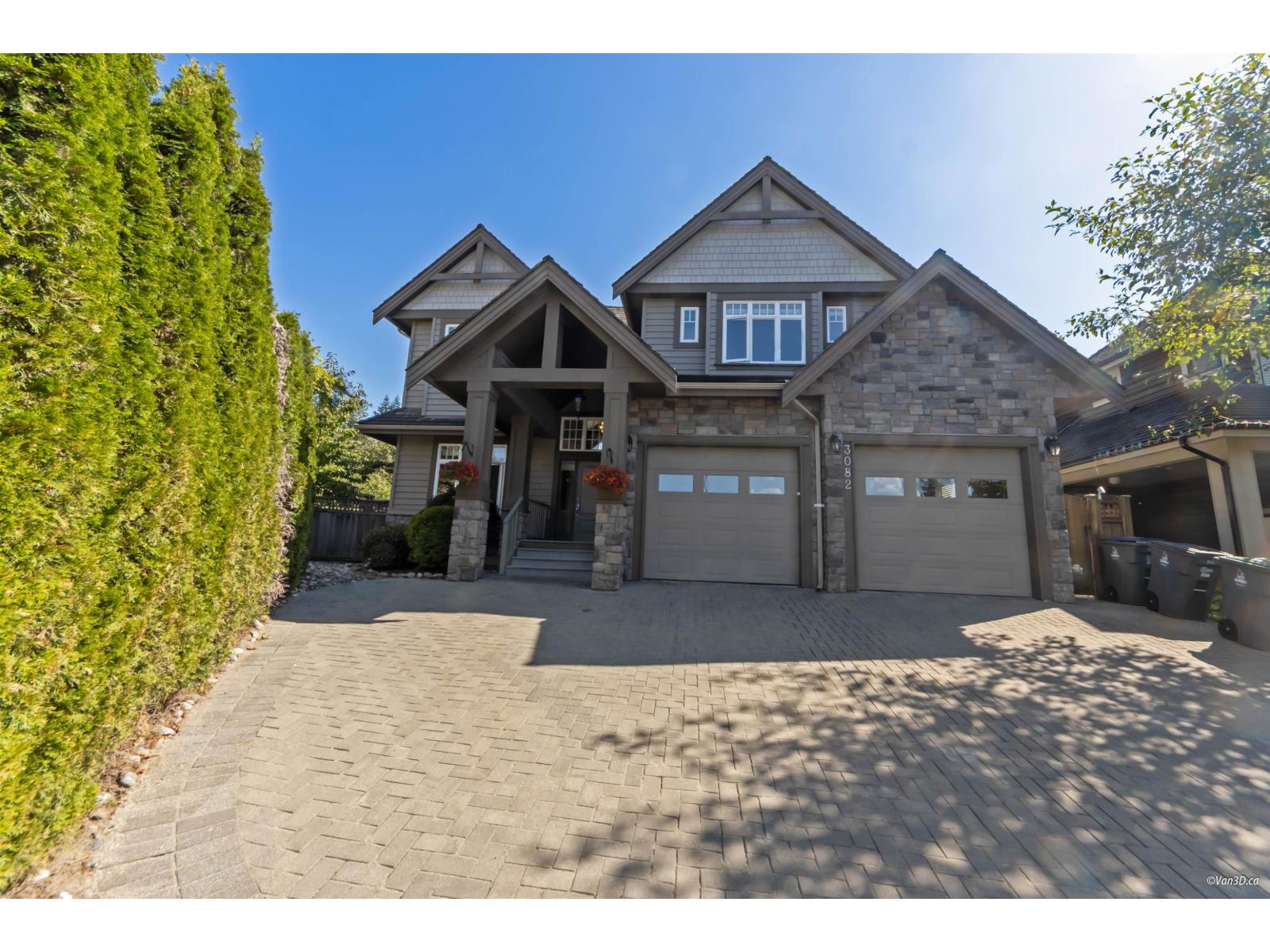 3082 161 Street, Surrey, British Columbia  V3Z 7E1 - Photo 2 - R3040206