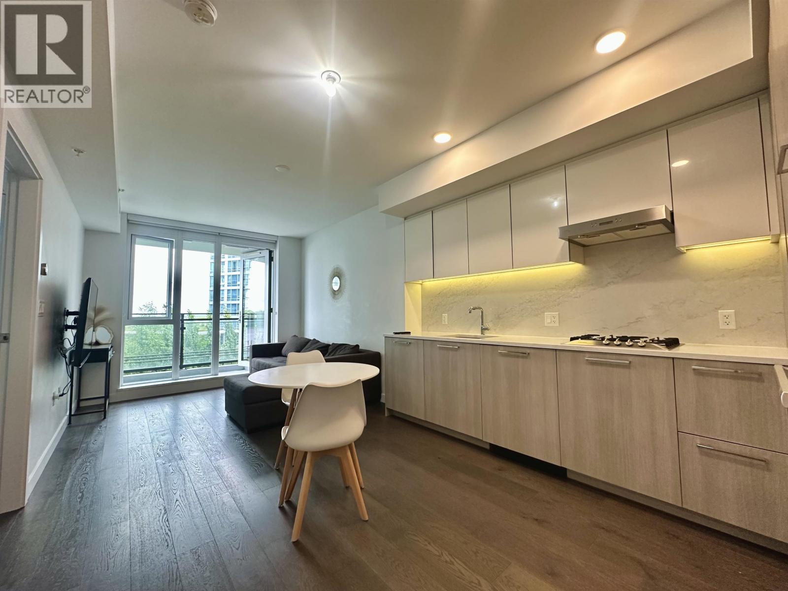 812 3200 CORVETTE WAY, Richmond, British Columbia