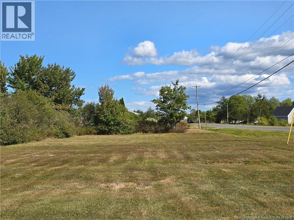 Property at 1.3 acres Ch Principal image