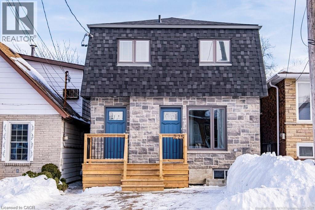 225 East 24th Street Unit# A, Hamilton, Ontario  L8V 2Y5 - Photo 1 - 40767924