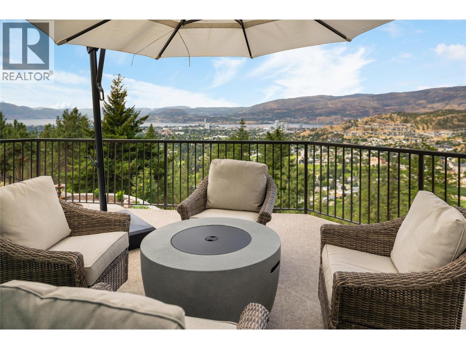 2150 Breckenridge Court, Kelowna, British Columbia  V1V 1W2 - Photo 8 - 10360889
