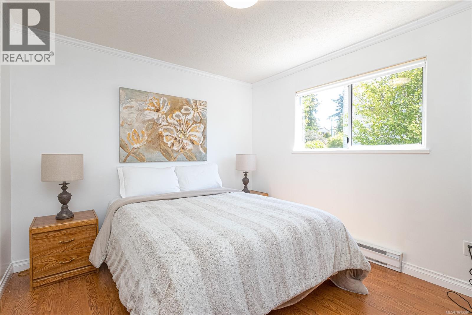 Property at 2236 Tara Pl image 2