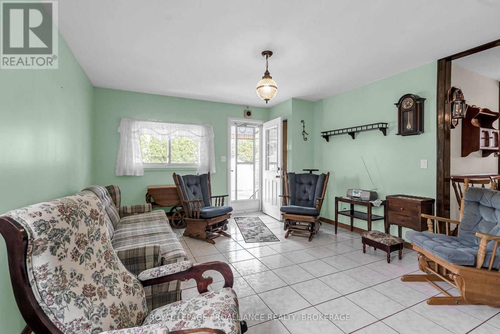 224 Danis Avenue, Cornwall, Ontario  K6H 5E7 - Photo 25 - X12391841