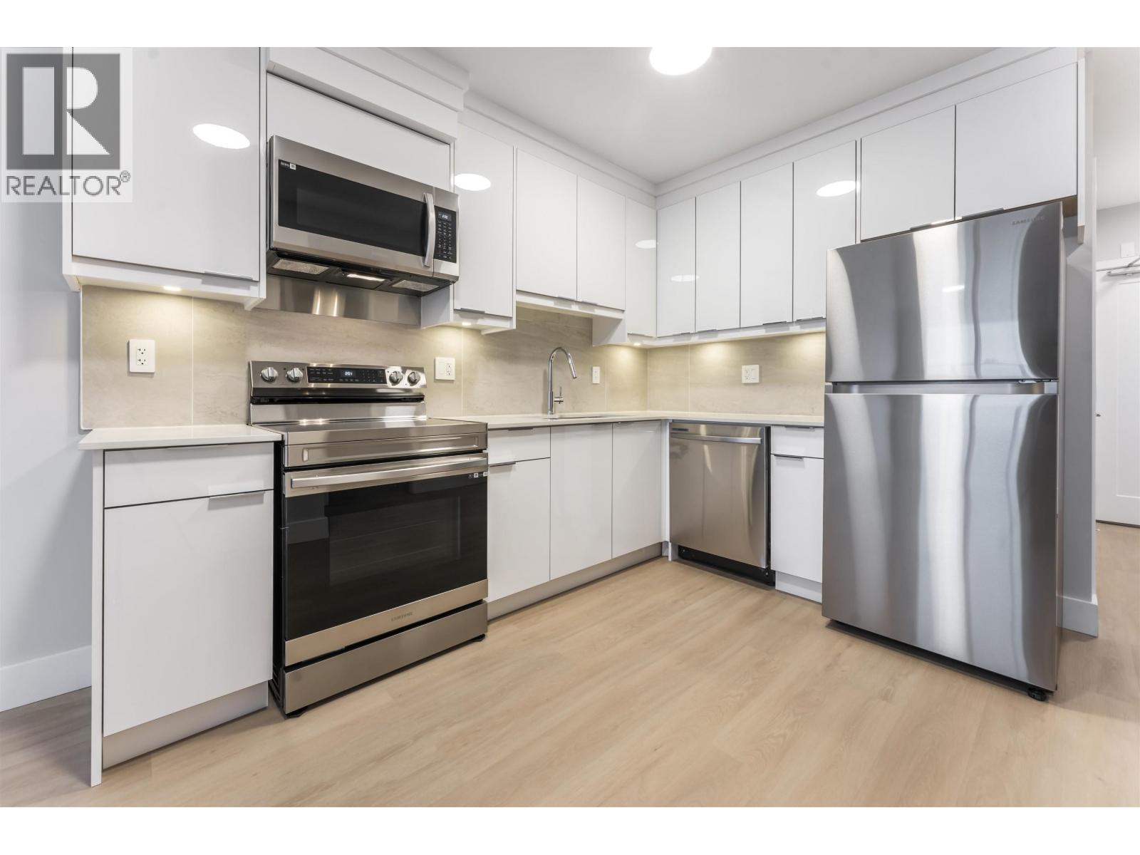 206 3050 Kingsway, Vancouver, British Columbia  V5R 5J7 - Photo 7 - R3042370