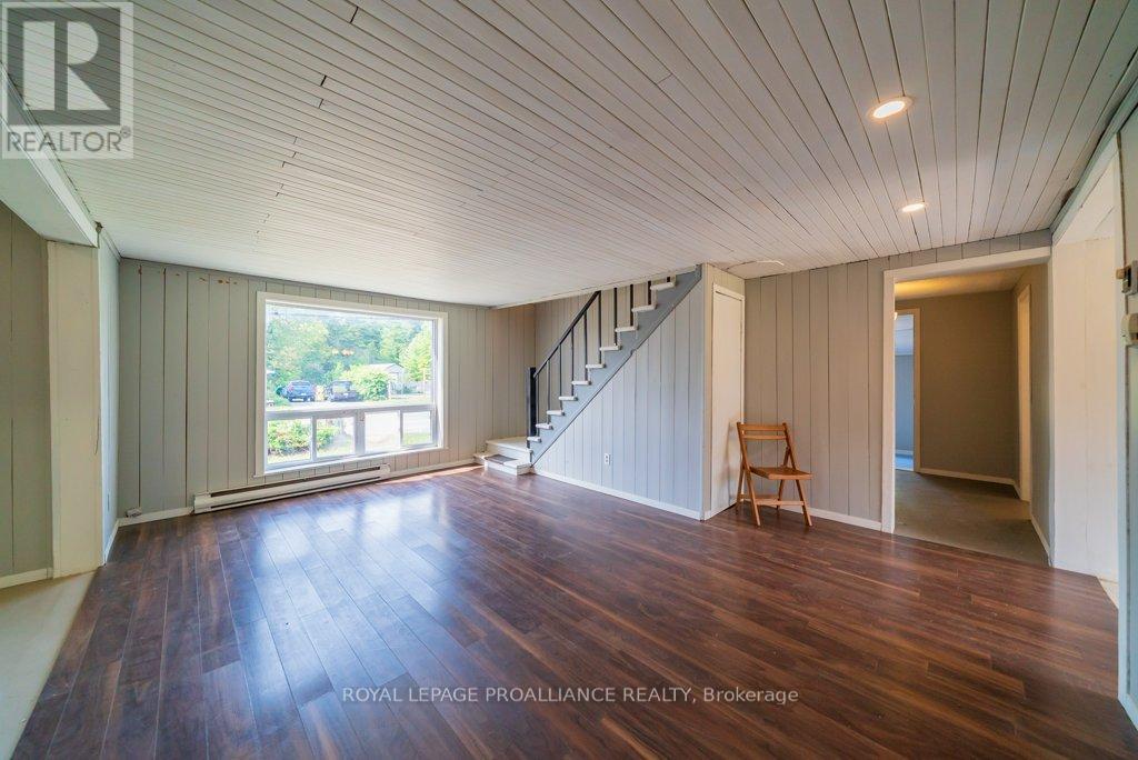 12275 Highway 41, Addington Highlands, Ontario  K0H 2G0 - Photo 15 - X12391836