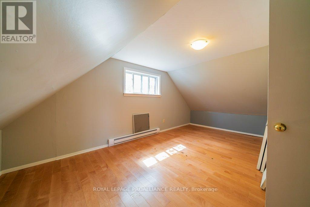 12275 Highway 41, Addington Highlands, Ontario  K0H 2G0 - Photo 33 - X12391836