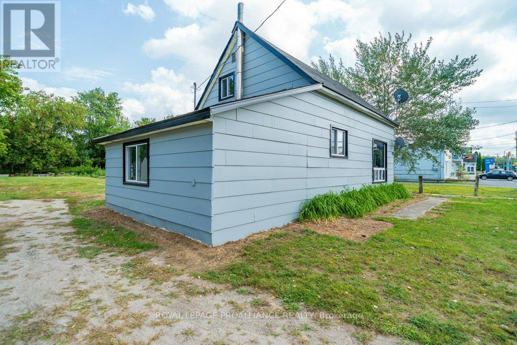 12275 Highway 41, Addington Highlands, Ontario  K0H 2G0 - Photo 40 - X12391836
