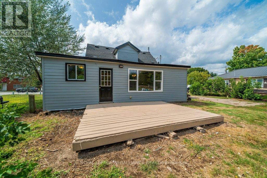 12275 Highway 41, Addington Highlands, Ontario  K0H 2G0 - Photo 5 - X12391836